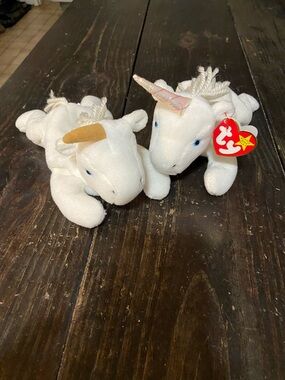 Ty White Mystic Beanie Baby Plush Pair with Iridescent Horn and Gold Accent
